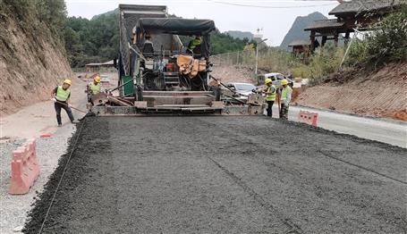 巴马北互通至凤山旅游道路改扩建工程有新进展